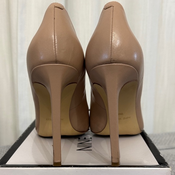 Nine West Nude Camel Leather Women’s Dress Heels Pumps Sz 9 - Picture 4 of 7